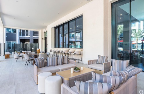 Las Vegas Apartment | Otonomus Hotel - Las Vegas