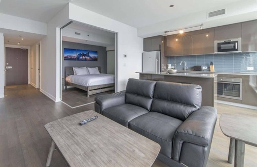 Hintonburg Apartment | Ottawa - 1 Bedroom Apartment