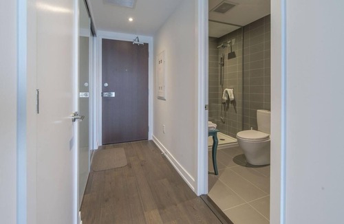Hintonburg Apartment | Ottawa - 1 Bedroom Apartment