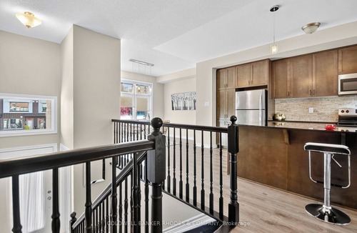 Ottawa Division House | Ottawa Gem: 4 Bedroom Townhome by Rockcliffe Park w/Complimentary Parking