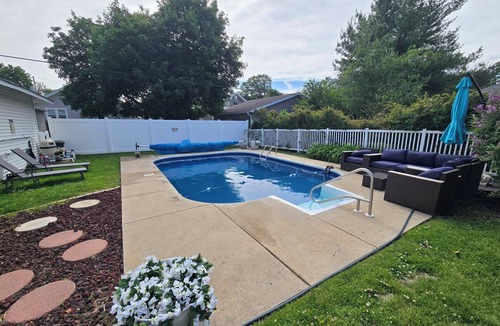 Ottawa House | Ottawa Oasis! Pool, Game room, Pet Friendly!