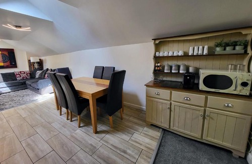 Edingworth House | Otters' Holt