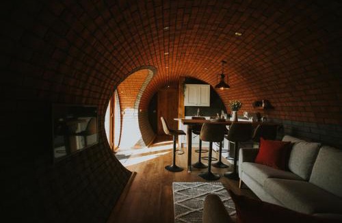 Rhayader House | Otters View