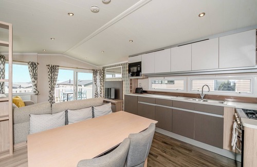 Otterton House | Otterton Premier Plus 3