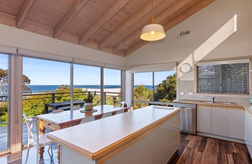 Skenes Creek House | Otway Views - Relaxation & Recreation