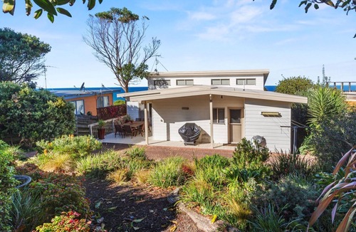 Skenes Creek House | Otway Views - Relaxation & Recreation