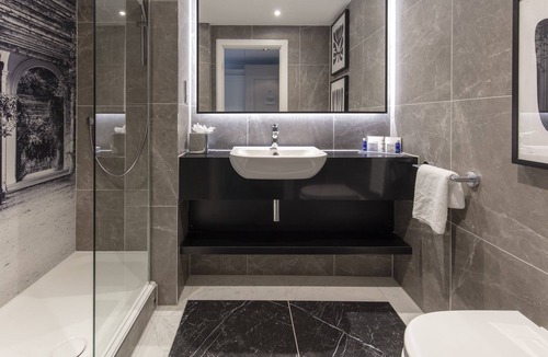 Woodlesford Hotel | Oulton Hall Hotel, Spa & Golf Resort