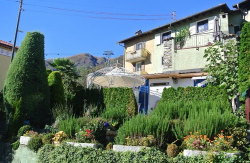 Miglieglia Apartment | Our apartment, mix of old and design, is at the foot of Mount Lema