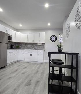 Fort Myers Apartment | Our Beautifull and comfortable place