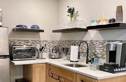 Graysville Apartment | Our Castleview - Studio