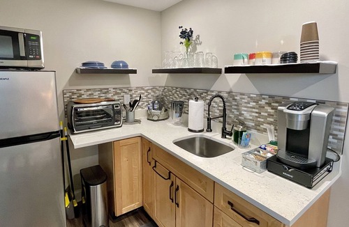 Graysville Apartment | Our Castleview - Studio