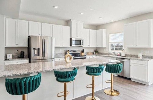 Reynoldsburg House | Our Cozy Home Away from Home