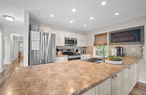 Deer Lake House | Our Fripp Getaway, 6-Seat Golf Cart Included, Pets Considered, Neighborhood Pool, 239 Deerfield Court