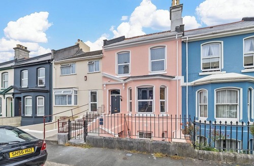 Plymouth House | Our Olde House Plymouth