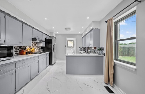 South Tulsa House | Our Tulsa Gem Hideaway