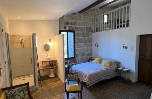 Le Cailar Bed & Breakfast | Oustaou de Betty et Bob