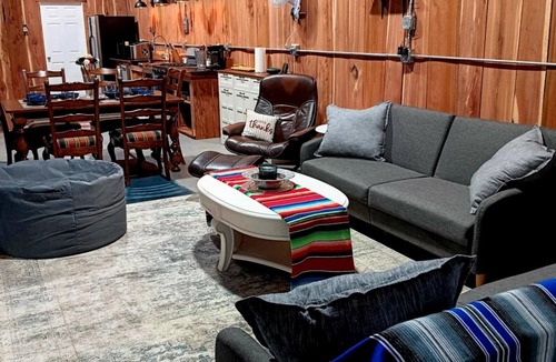 College Station House | Out Back Bunkhouse. Find peace & quiet in the country, 7 miles outside of town.