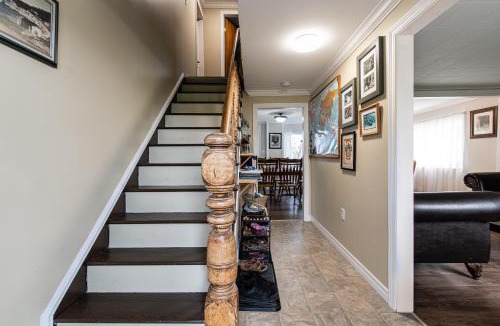 Norris Point Bed & Breakfast | Out East B&B - Norris Point