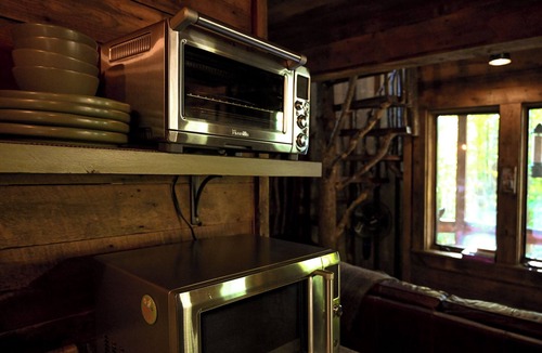 Argyle Bed & Breakfast | Out On a Limb — A Magical Treehouse Experience