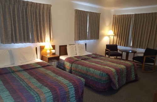 Milton-Freewater Hotel | Out West Motel