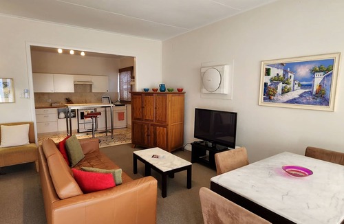 Broken Hill Cottage | Outback Church Cottage