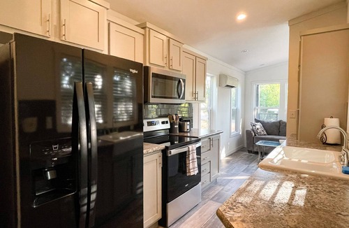 Wyldwood Cottage | Outcast Landing - A Fisherman's Paradise