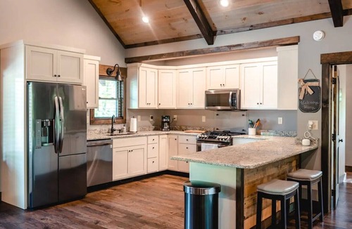 Morganton Cabin | Outdoor Barrel Sauna, Hot Tub, Fire Pit, 2 Full Kitchens,