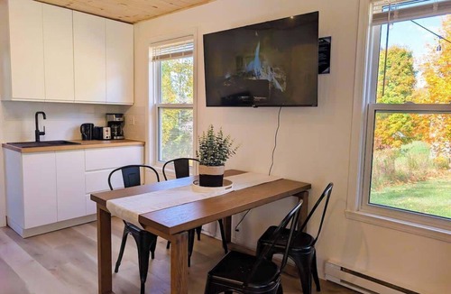 Saint-Tite-des-Caps Ski Chalet | Outdoor Getaway Mont-Ste-Anne and Massif