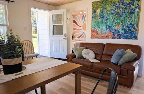 Saint-Tite-des-Caps Ski Chalet | Outdoor Getaway Mont-Ste-Anne and Massif