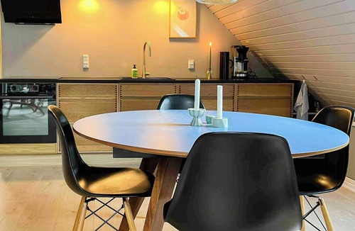 Farvang House | Outdoor life in renovated house near Gudenå