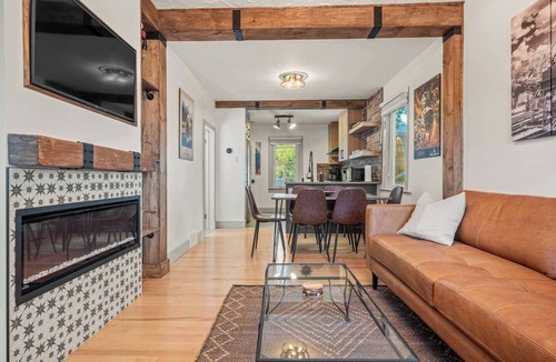 Ramsay House | Outdoor Sauna Oasis near Stampede, 2BR, Parking