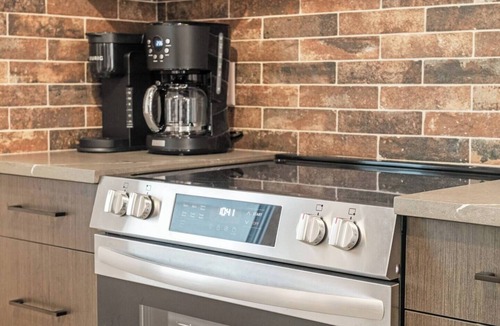 Ramsay House | Outdoor Sauna Oasis near Stampede, 2BR, Parking