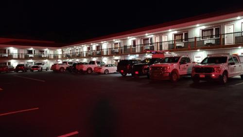 Wawa Hotel | Outdoorsman Motel