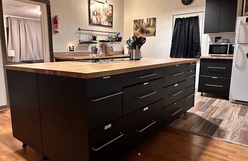 Smith County House | Outdoorsman's Paradise Sleeps 9 in Cedar