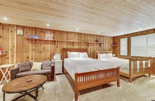 Parkside Apartment | Outer Sunset Private Studio AC WD Patio