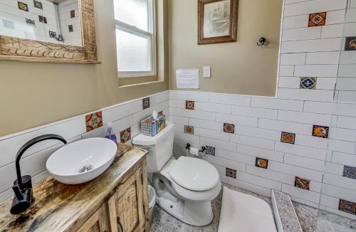 Parkside Apartment | Outer Sunset Private Studio AC WD Patio