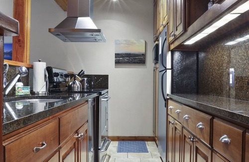 Moose Wilson Road Condo | Outpost: Bearberry 3413