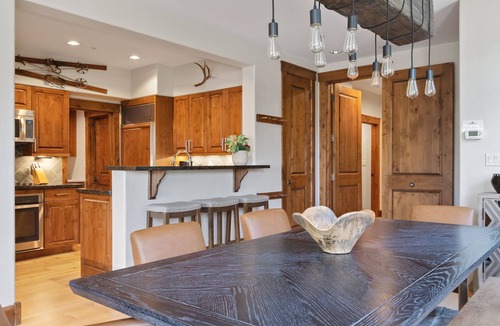 Jackson Condo | Outpost: Grand View 3610 - Air Conditioning