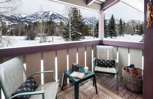 Moose Wilson Road Condo | Outpost: Hollyhock 2025