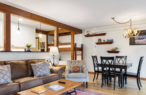 Moose Wilson Road Condo | Outpost: Huckleberry 3113