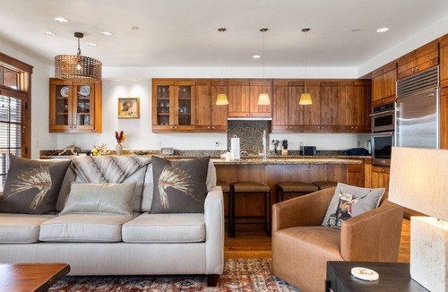 Jackson House | Outpost: Love Ridge 251 - Spacious, Air Conditioned