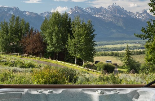 Spring Creek Ranch House | Outpost: Mountain Top Lodge