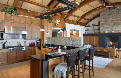 Spring Creek Ranch House | Outpost: Mountain View Escape