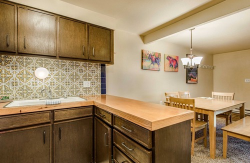 Teton Village Condo | Outpost: Tensleep B1