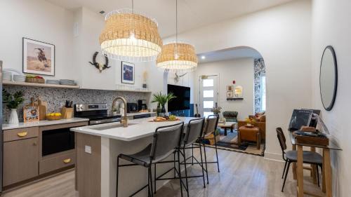 Five Points House | Outrider Buyout - 2 Units by AvantStay