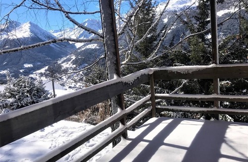 St. Luc Ski Chalet | Outside : Modern architecture chalet of 3 floors, for 6 person, beautiful panoramic viewInside : 16