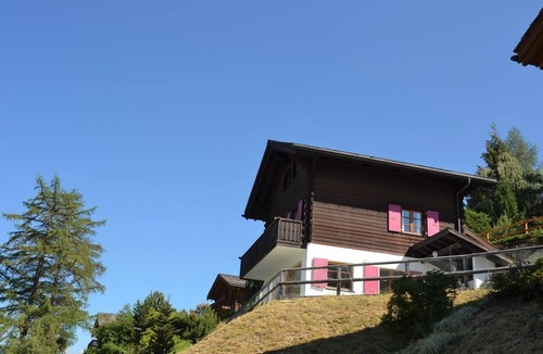 St. Luc Ski Chalet | Outside: Spacious chalet on 3 floors, sleeps 8, beautiful panoramic view, 2 minutes from the bus sto