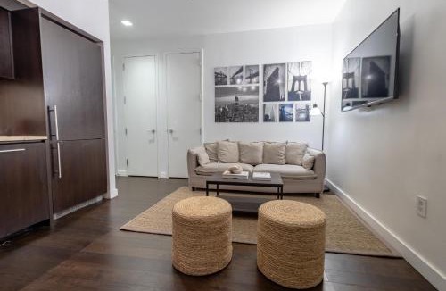 Financial District Apartment | Outstanding & Cozy 4BDR & 2BTH in Downtown Manhattan