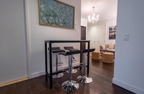 Financial District Apartment | Outstanding & Cozy 4BDR & 2BTH in Downtown Manhattan
