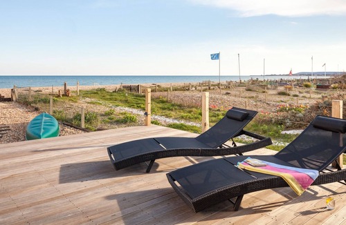 Pevensey House | Outstanding luxury beachfront holiday experience with hot tub